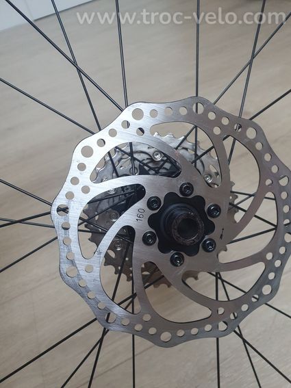 Pack Roues Giant P-R2 Disc 2024 – Prêt à rouler : Goodyear 4 Season & 12v - 5