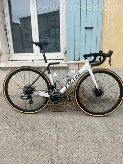 Factor O2 Carbon – SRAM Red AXS – Roues Carbone Giant SLR 1 – État Irréprochable - 2