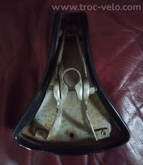 Selle Royal vintage noire 185 x 230mm en Bé - 6
