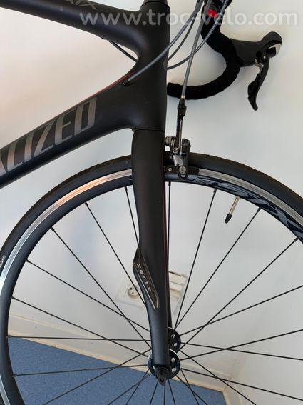 Specialized Roubaix SL4 Sport carbone Taille 56 Peu roulé - 2