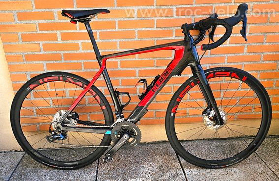 Vélo route électrique CUBE route carbone 13,4kg - 2