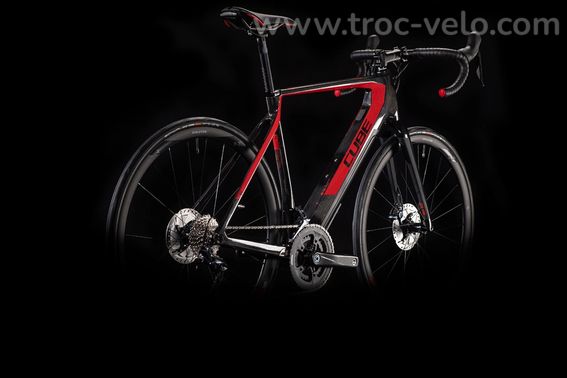 Vélo route électrique CUBE route carbone 13,4kg - 6
