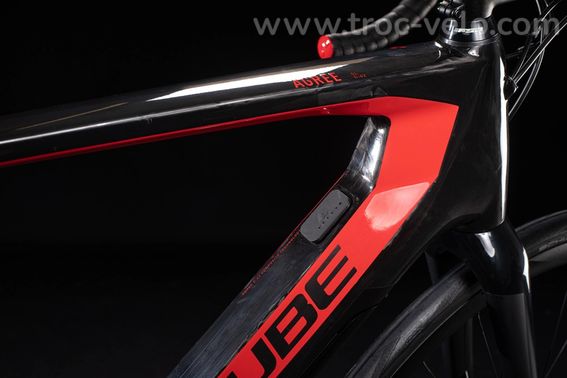 Vélo route électrique CUBE route carbone 13,4kg - 8