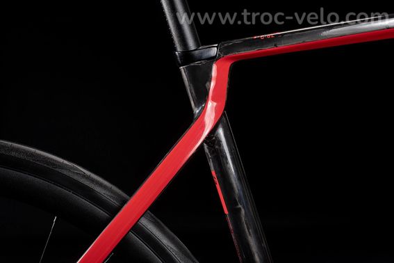 Vélo route électrique CUBE route carbone 13,4kg - 9