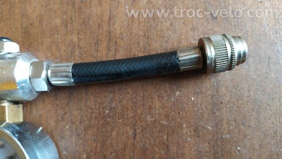 Pompe haute pression pour suspension vélo - 3
