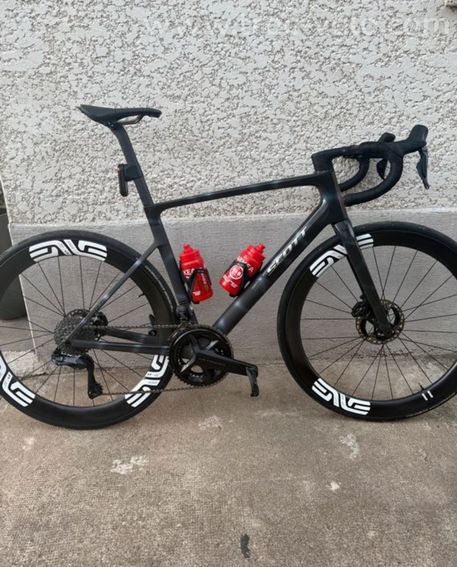 Scott Addict RC10 2025 - 3