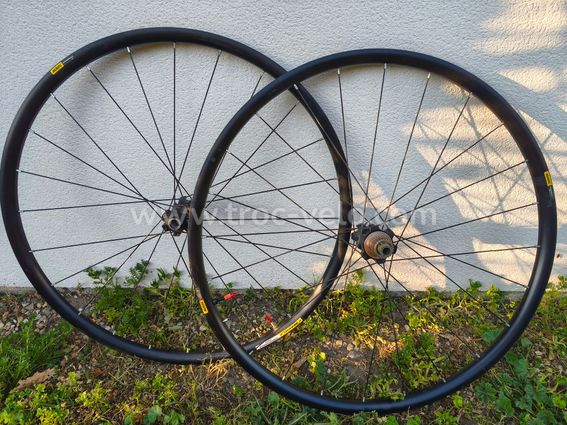 Roue Avant Mavic MX 321 26" Disque - Moyeu Hope Pro 2, Pneu Maxxis