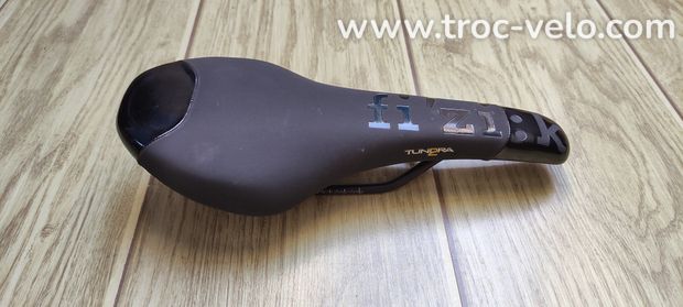 Selle Fizik Tundra2 - 1