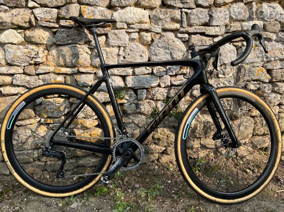 GIANT TCX  - 2
