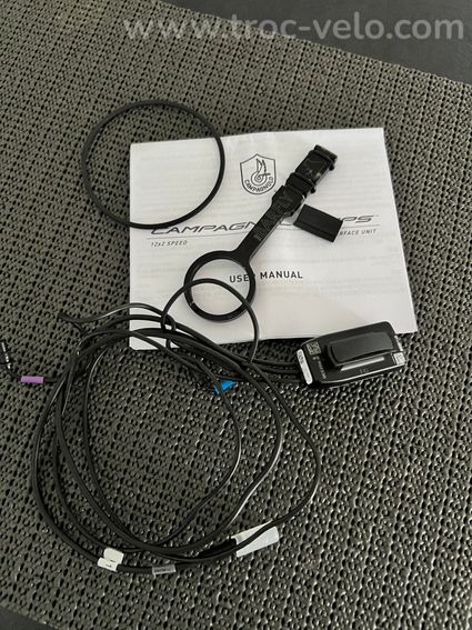 1 interface Campagnolo v4 12 V + support Barfly sous potence. - 3