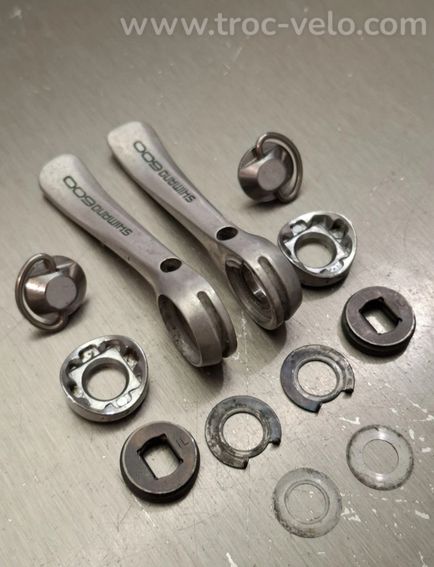 Leviers de vitesse au cadre shimano 600 - 2