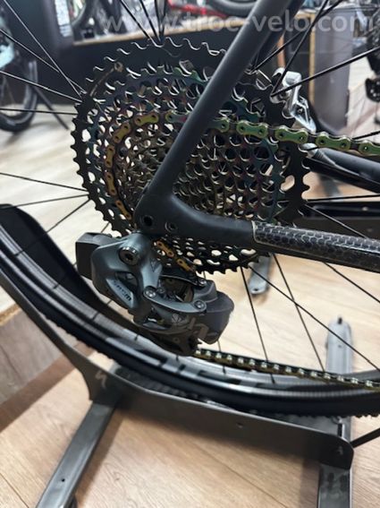 CRUX SWORKS 2023 - 4