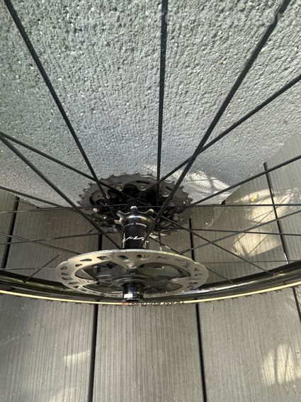 Roues boyaux Cyclocross Shimano Durace WH R9170  - 6