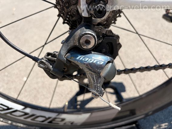 Giant TCR ADV3 - 9
