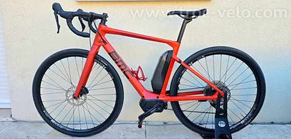Gravel Électrique Carbone BMC Alpenchallenge Amp Road Two taille M - Equipé GRX - 7
