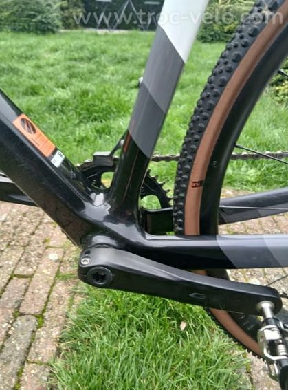 Canyon Inflite CF SL6 2023 taille M - 12