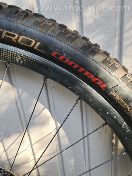 Roues VTT ROVAL CONTROL  CARBONE 29 TUBELESS - 2