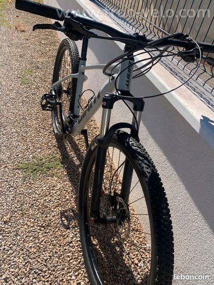 VTT Giant Talon 2 taille M roue 29 pouces - 4