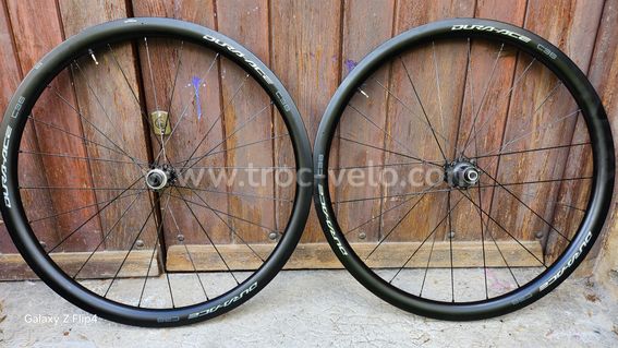 Paire de roue shimano dura ace