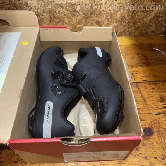 Chaussures de cyclisme sur route homme SPECIALIZED COMP RD BOA 42,5 EUROS / US 9,3