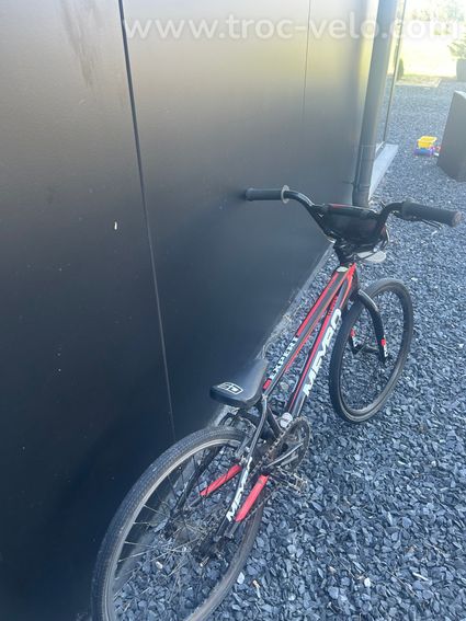 BMX race meybo taille expert noir et rouge  - 11