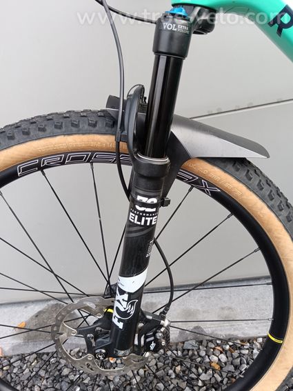 Rockrider race 740 taille L, FOX perf elite SC, freinage XT, sram GX - 3