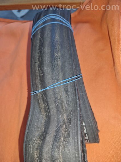 Pneu Pirelli P Zéro  - 2