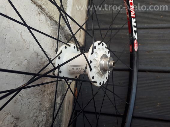 ROUE avant haut de gamme ZTR Tres légère ultra light - 2