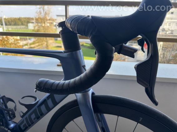 Giant propel - 3