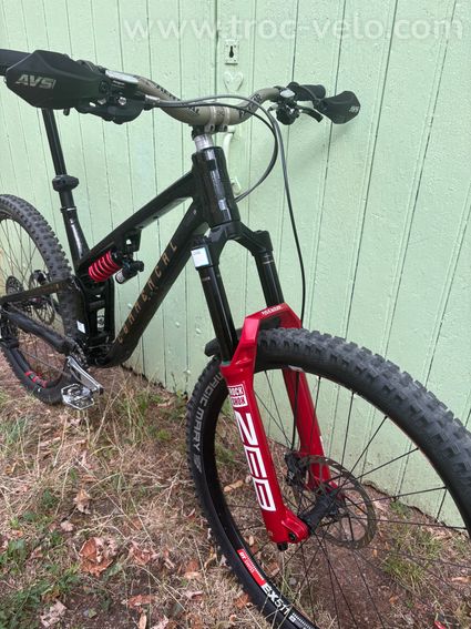 Commencal meta V5 - 2