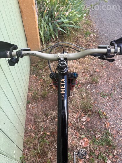 Commencal meta V5 - 6