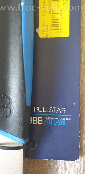Clé pour boîtier de pédalier