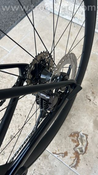 Trek Madone SL 7 8e Gen Ultegra Di2 12v Aeolus Pro 51 Gloss Dark Star Matte Deep Smoke 2026 - 9