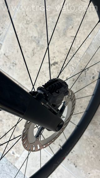Trek Madone SL 7 8e Gen Ultegra Di2 12v Aeolus Pro 51 Gloss Dark Star Matte Deep Smoke 2026 - 10