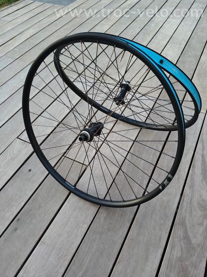Paire de roues 29" - Jantes Orbea et moyeux Shimano - 2