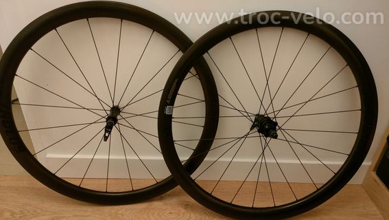 Roues carbone Reynolds ar41