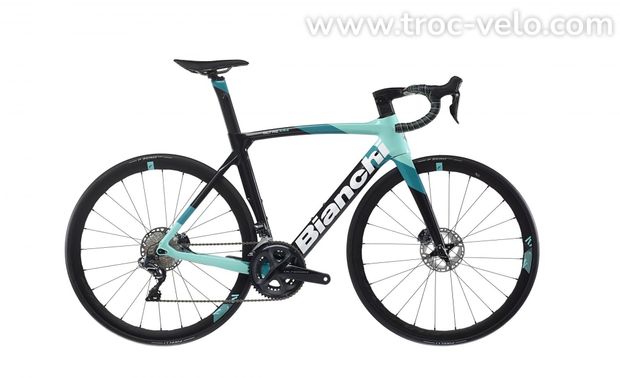 Vélo OLTRE XR4 CV ULTEGRA DI2 DISC 12V  BIANCHI 2023 - 1