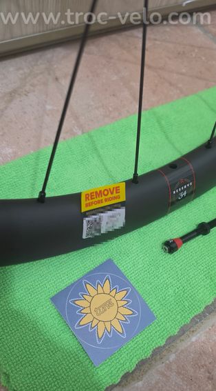 Paire de Roues Reserve 34 37 Tune Climber Skyline Nano Neuve - 3