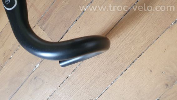 Cintre AERO ITM Lite Lux - 3