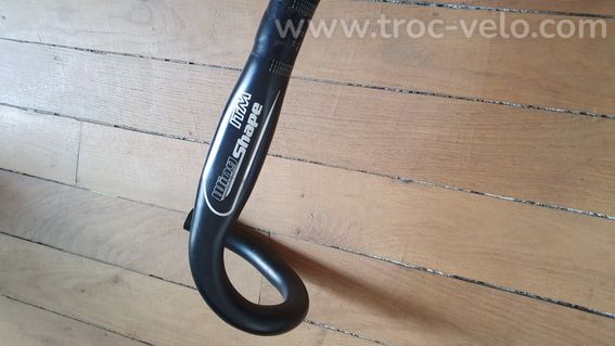 Cintre AERO ITM Lite Lux - 5