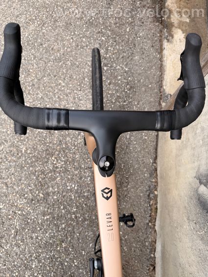 Velo de route sava - 2