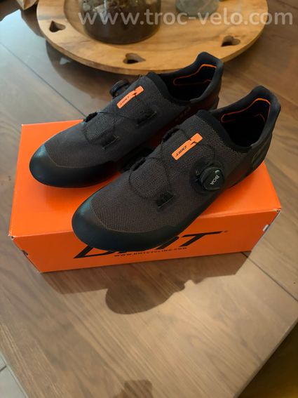 Chaussure dmt kr 30 pointure 41 - 2