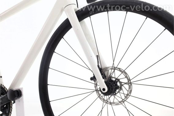 Produit Reconditionne    Specialized Aethos Di2 12v    Blanc   Velo De Route   Tres Bon Etat - 5