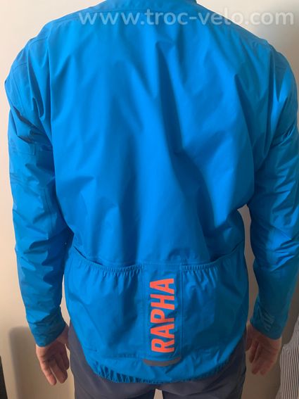 Rapha MEN'S PRO TEAM INSULATED GORE-TEX RAIN JACKET - 4