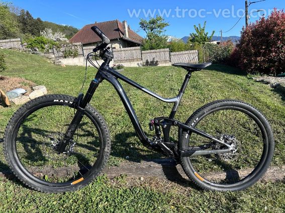 TRANCE X 29 GIANT