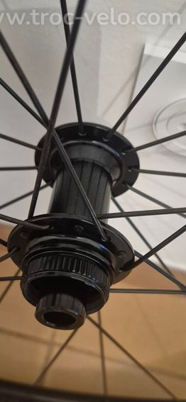 Roues dt swiss r470 - 4