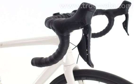 Produit Reconditionne    Specialized Aethos Di2 12v    Blanc   Velo De Route   Tres Bon Etat - 6