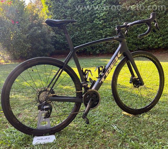 TREK Domane SL7 - 2