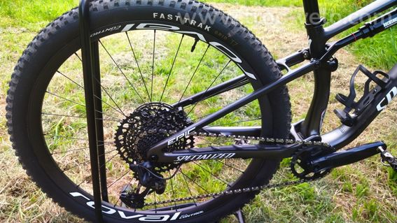 SPECIALIZED Epic Epert - 3