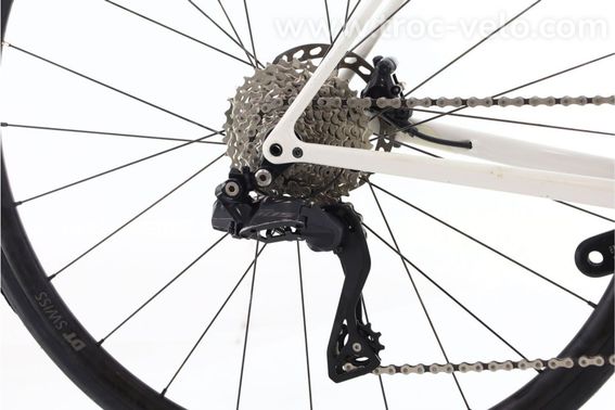 Produit Reconditionne    Specialized Aethos Di2 12v    Blanc   Velo De Route   Tres Bon Etat - 3